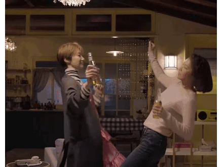 在这里过中秋，，，，确实有点嗨。。。。